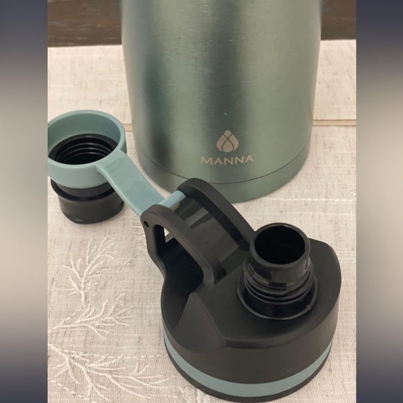 Water Bottle- 32 oz. - Picture 8 of 10